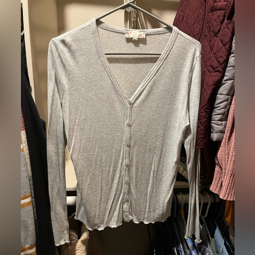 Grey Long Sleeve/ Size Small/ Pink Rose